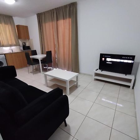 Appartamento Polycarpou 48 Paphos Esterno foto