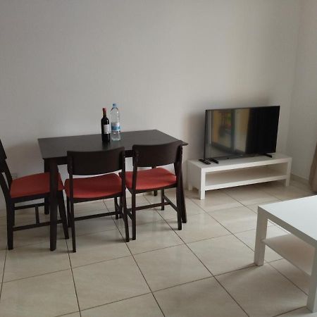 Appartamento Polycarpou 48 Paphos Esterno foto