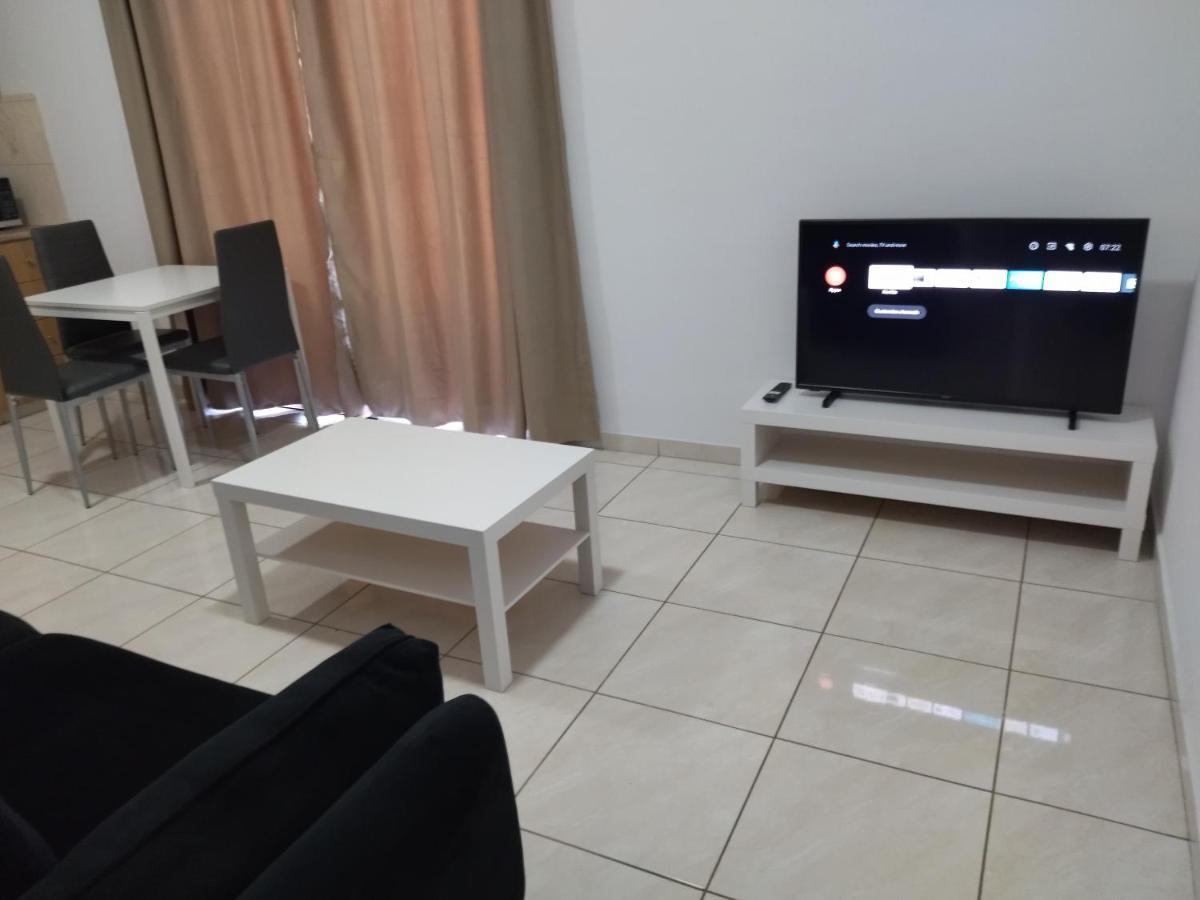 Appartamento Polycarpou 48 Paphos Esterno foto