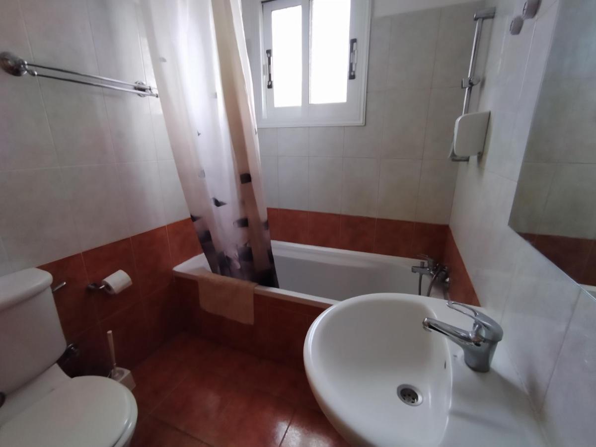 Appartamento Polycarpou 48 Paphos Esterno foto